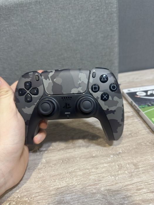 Play station 5 slim 1tb