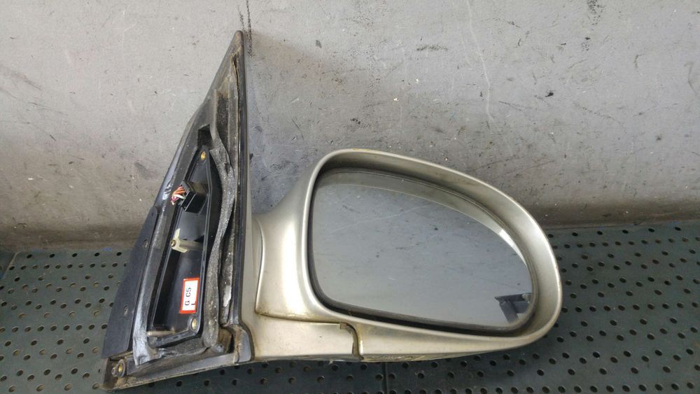 Oglinda electrica dreapta kia carnival 2 gq e4012170