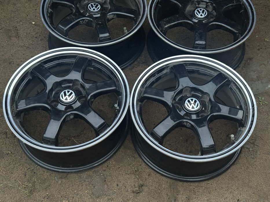 Продам автомобильные литые диски