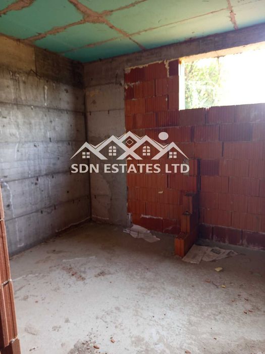 Продава се Къща в Казанлък - 268 кв.м за 857 €/кв.м - Снимка #7