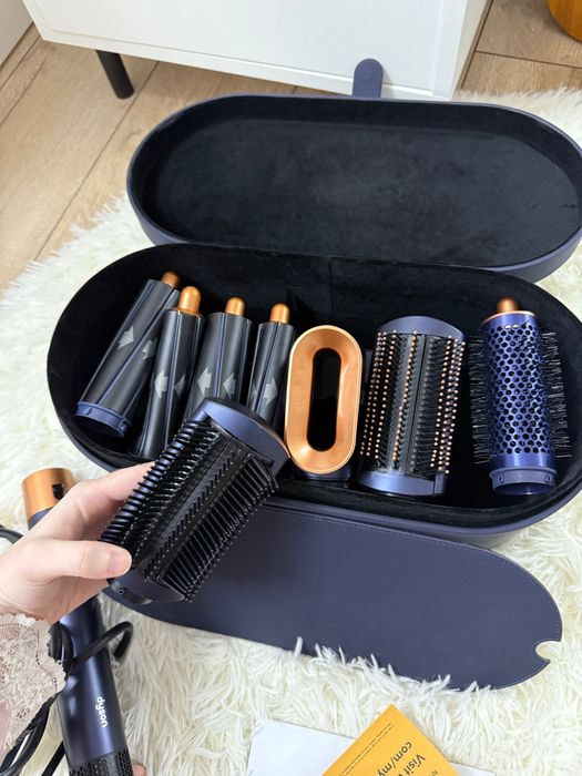 Dyson airwrap complete