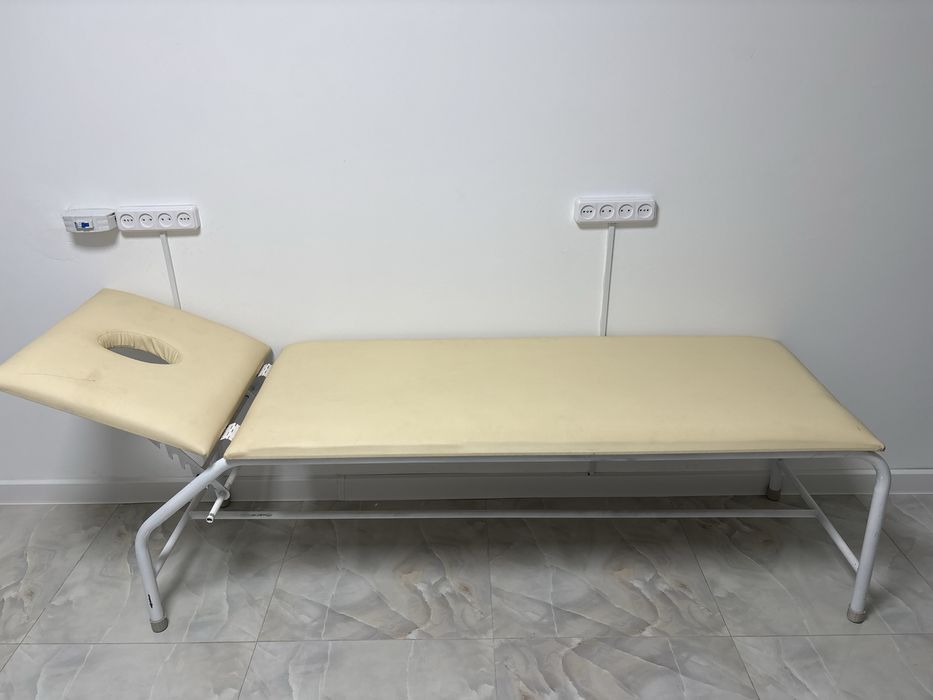 Продам кушетку для массажа