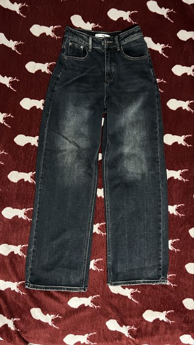 Джинсы черные б/у