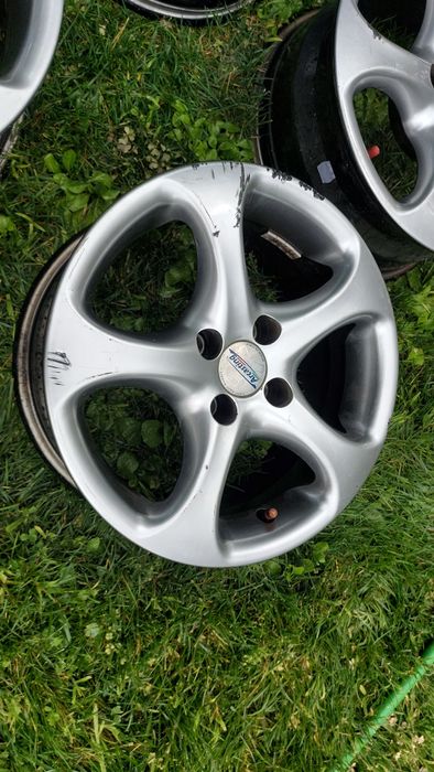 Jante aliaj r16 arcasting