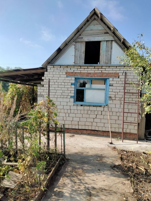 Продам двчу с домиком