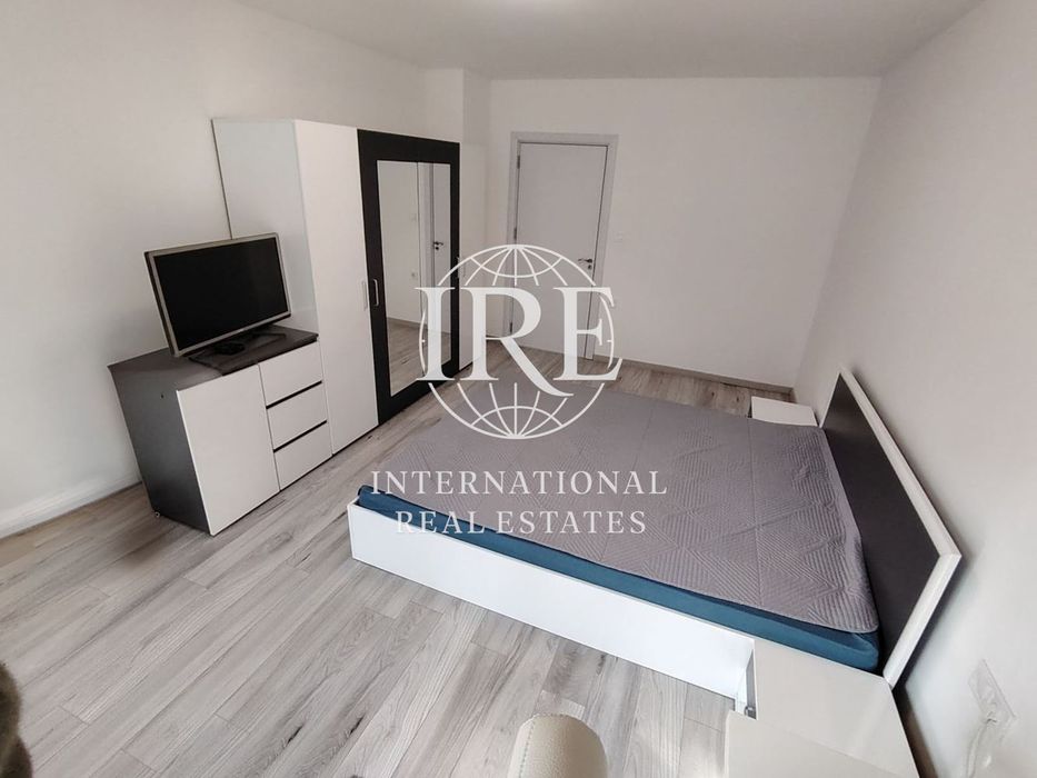 Продава се Четиристаен апартамент в Варна, Левски - 82 кв.м за 1427 €/кв.м - Снимка #3