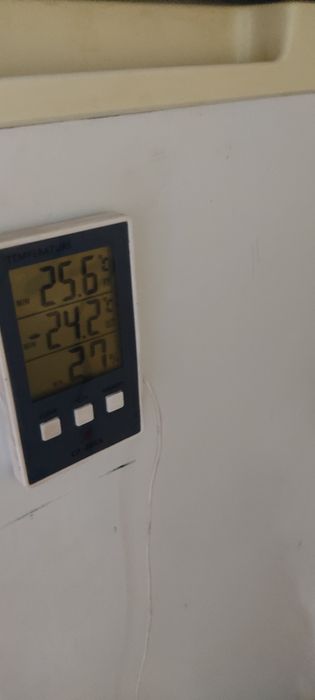 Продам холодильник Бирюса
