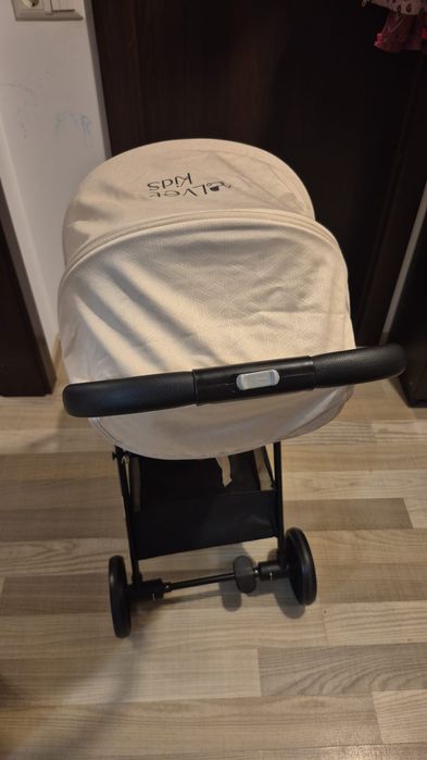 Vând căruț nou nefolosit! Velvetkids