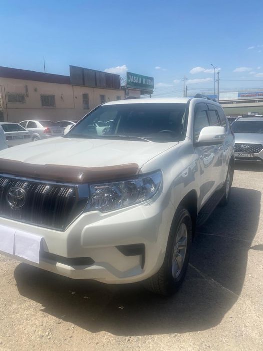 Продаем Toyota land cruiser prado