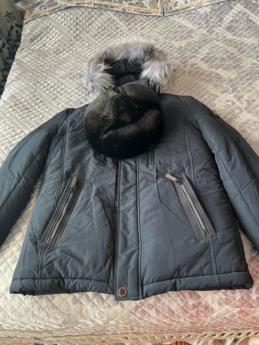 Продам мужскую куртку