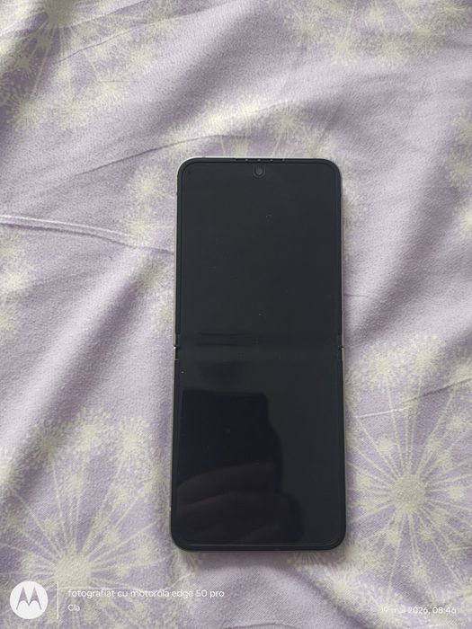 Samsung Galaxy flip 6