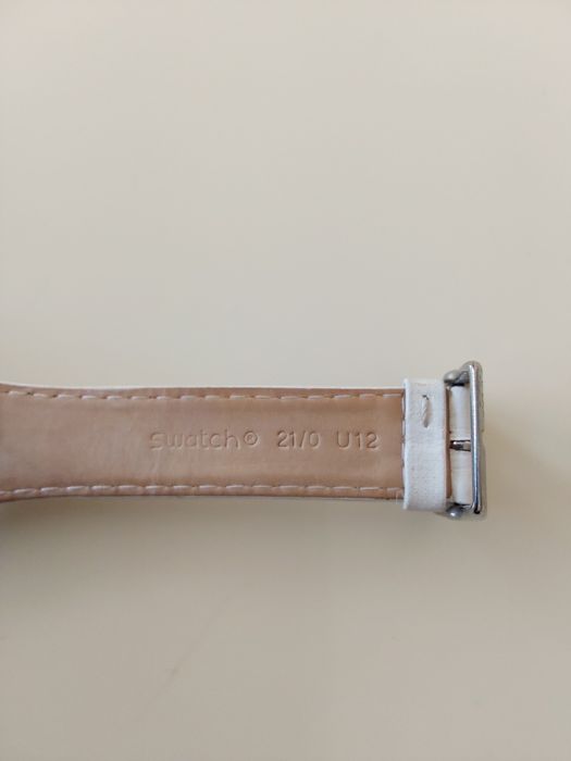 Часовник  SWATCH