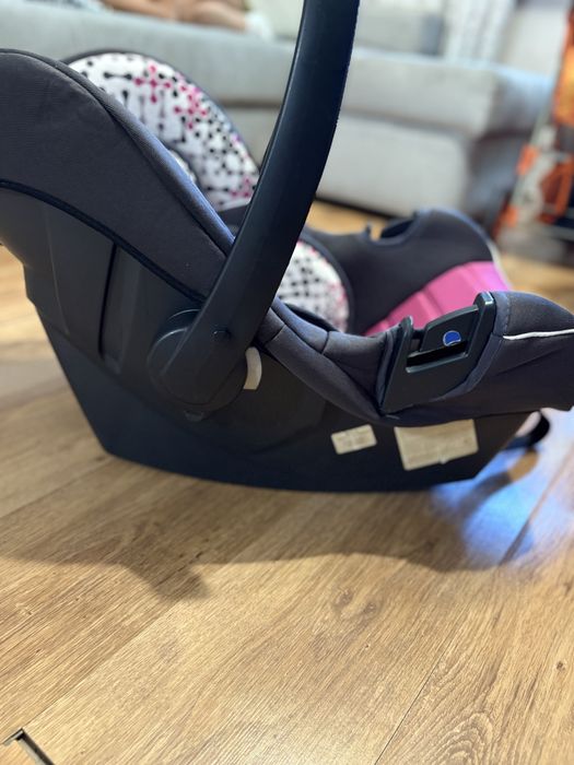 Автокресло ( люлька кресло) от 0-13