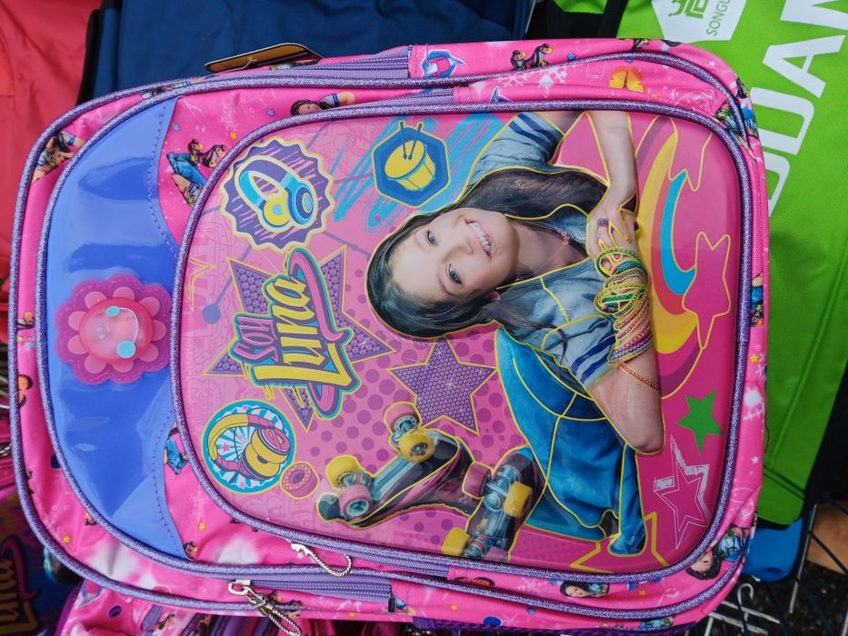 Затворен Магазин за Чанти 5-10лв.на едро