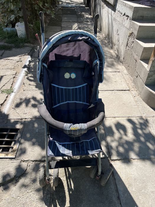 Продам детскую коляску