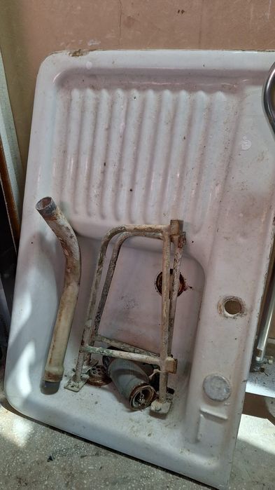 Chiuveta fonta bucătărie  veche