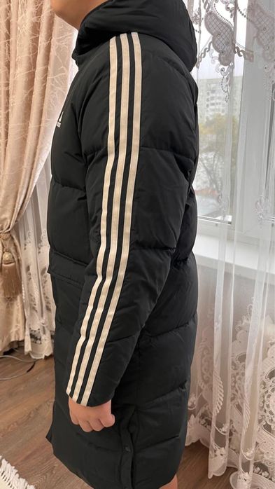 Зимний пуховик адидас детский