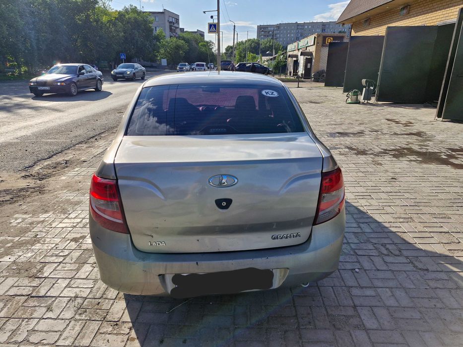 Продам Лада Гранта 2012 г.в.
