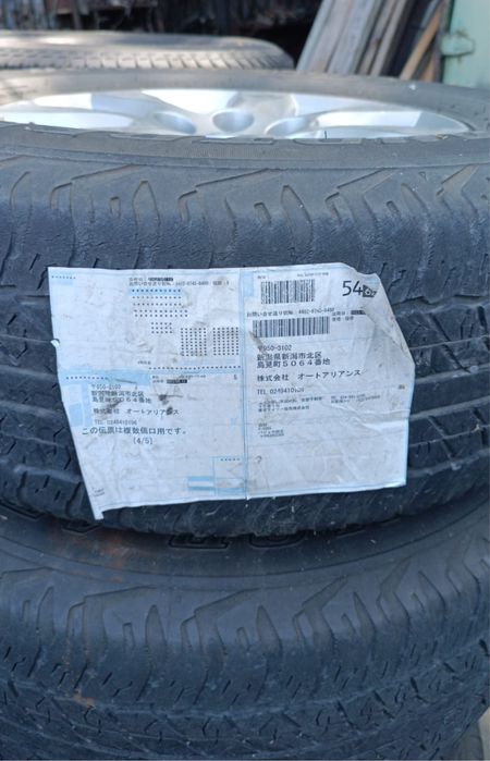 Продам комплект летней резины 265/65/17