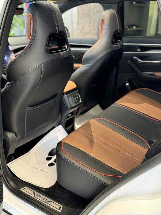 BYD SONG PLUS CHAMPION 150 Km Flagship Uzpride