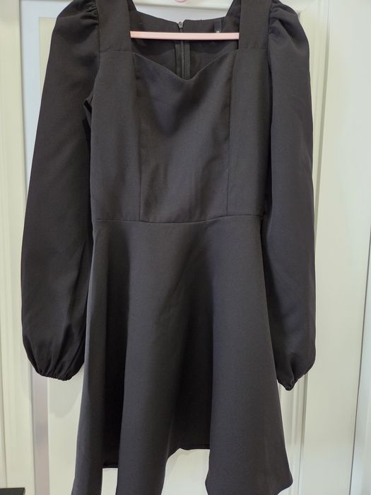 Продам платья почти новые