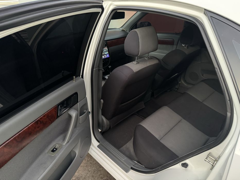 Lacetti 1.6 - 2013 yil sotiladi