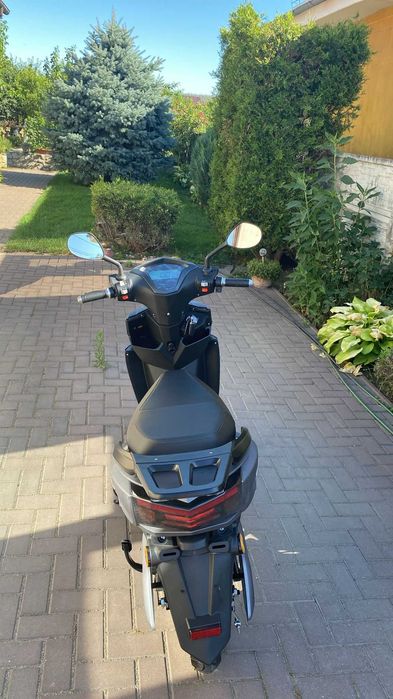 Scuter electric fără permis