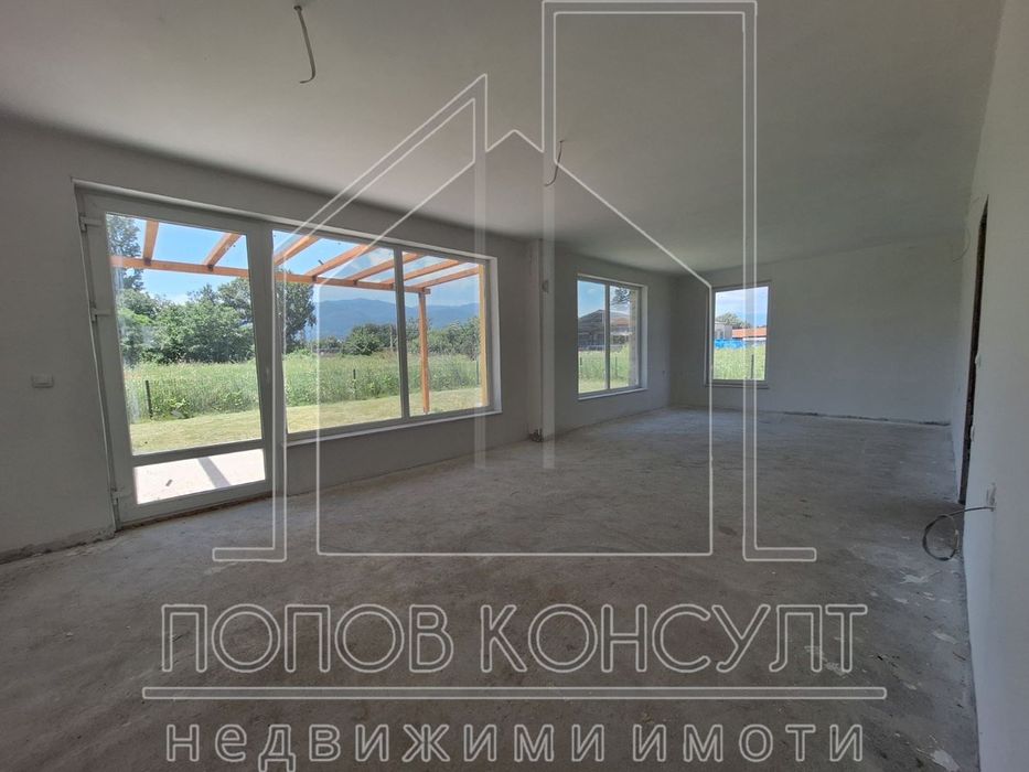 Продава се Къща в Септември - 158 кв.м за 982 €/кв.м - Снимка #11