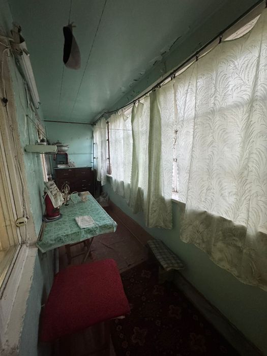 Продам трехкомнатную  квартиру