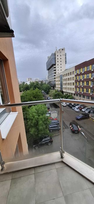 Дава се под наем Тристаен апартамент в София, Овча купел - 116 кв.м за 997.05 € - Снимка #1