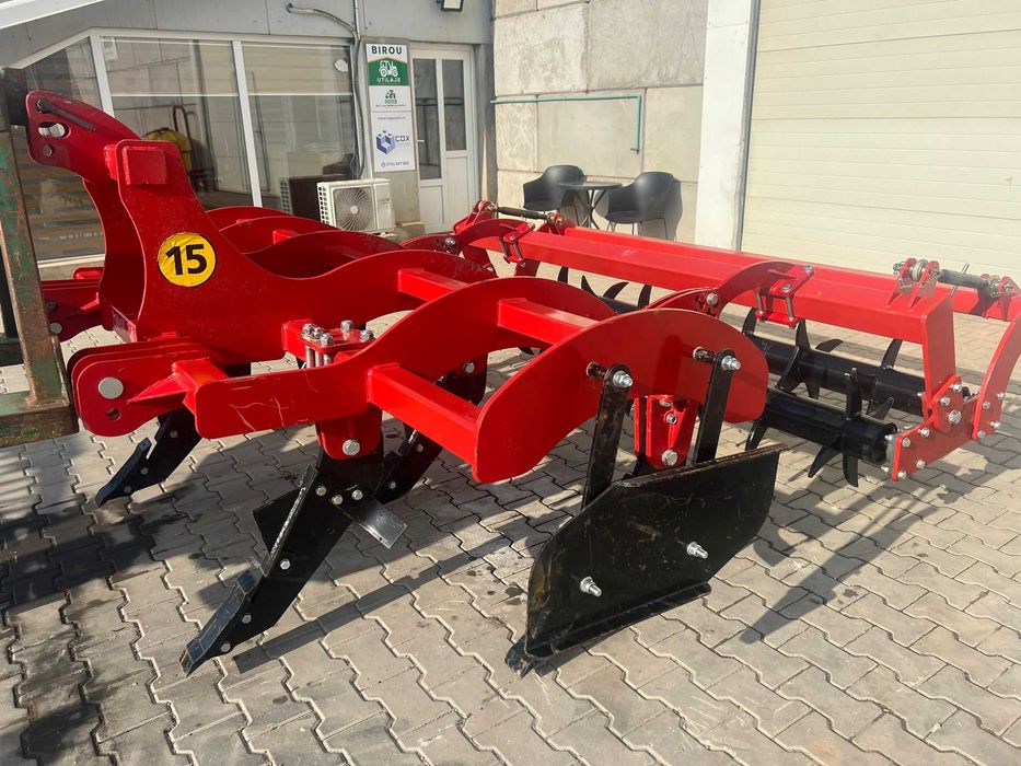 Scarificator Strumyk - Latime 2 si 2,5 m  (Nou) + Video
