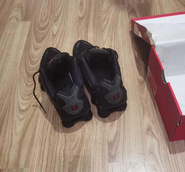 Nike shox mărimea 42