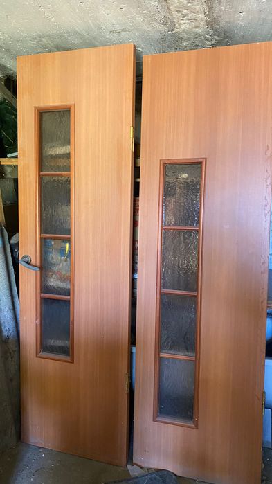 Продам двери, б/у