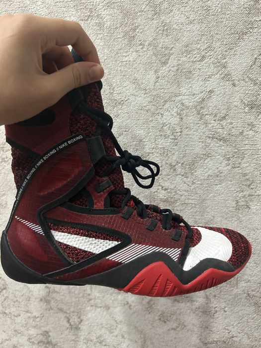 Продаю боксерки Nike HyperKO 2