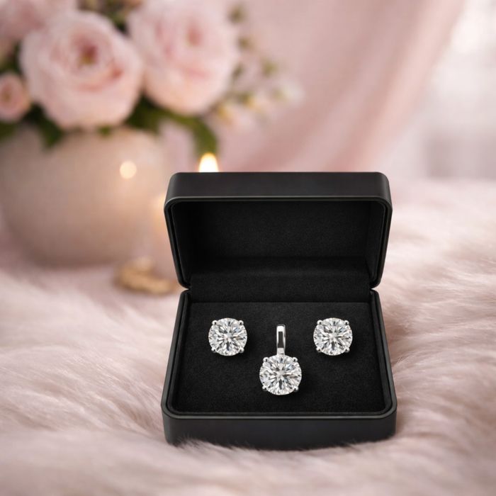 Set cercei si pandant cu diamant 3ct