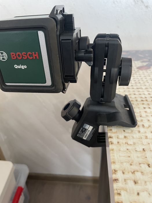 Nivelă laser Bosch Nouă