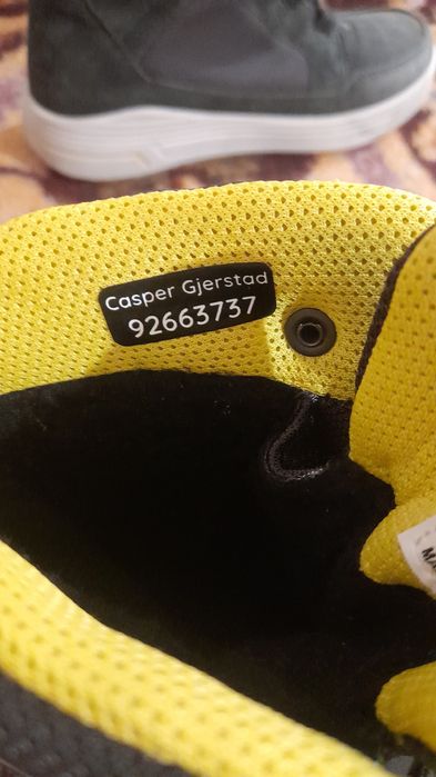 Зимни непромукаеми боти