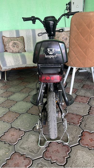 Продам скутер леопард