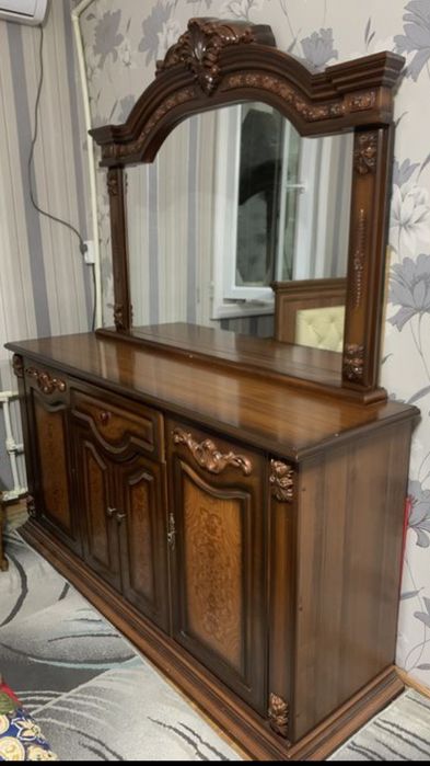 Спальный гарнитур. Комплект