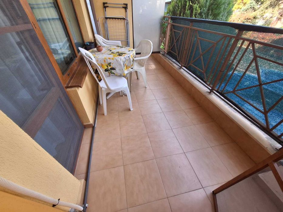 Просторен двустаен в хубав комплекс в Слънчев Бряг