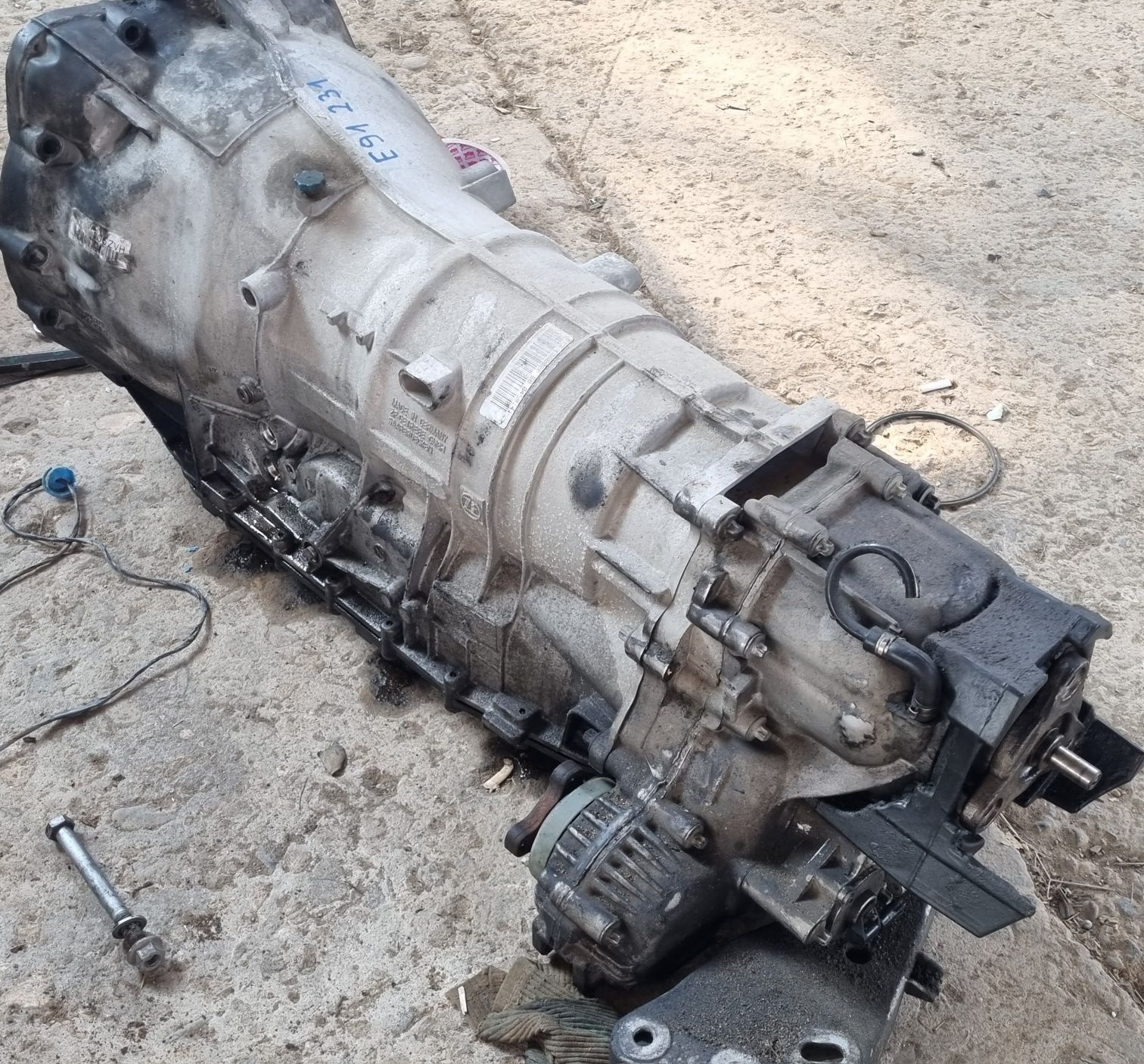 Скоростна кутия 6hp26x автомат автоматична 6hp 6хп 6hp26 раздатка гр ...