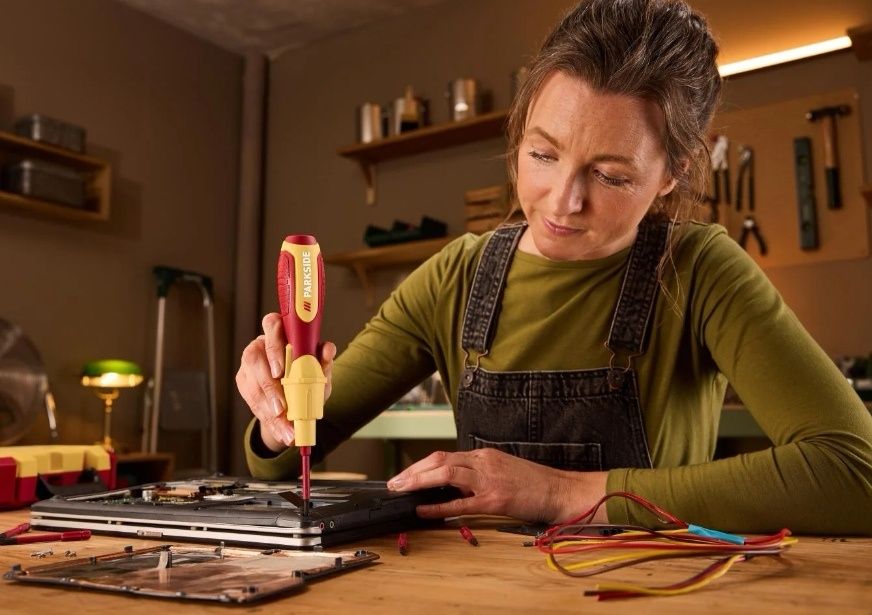 акумулаторна отвертка 4V Парксайд /Parkside