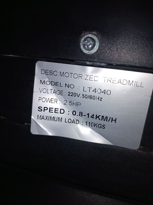 Беговой дорожка сотилади