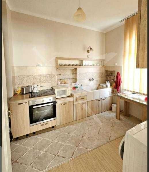 Етаж от къща - центъра на гр. Пловдив - 11805721