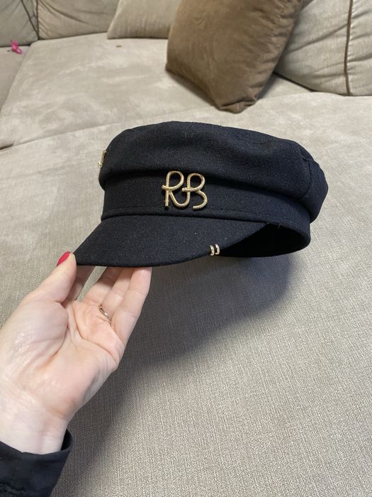 RB Шапка Ruslan Baginskiy