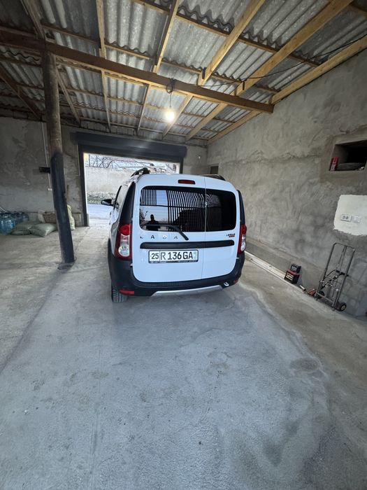 Lada largus cross 2021