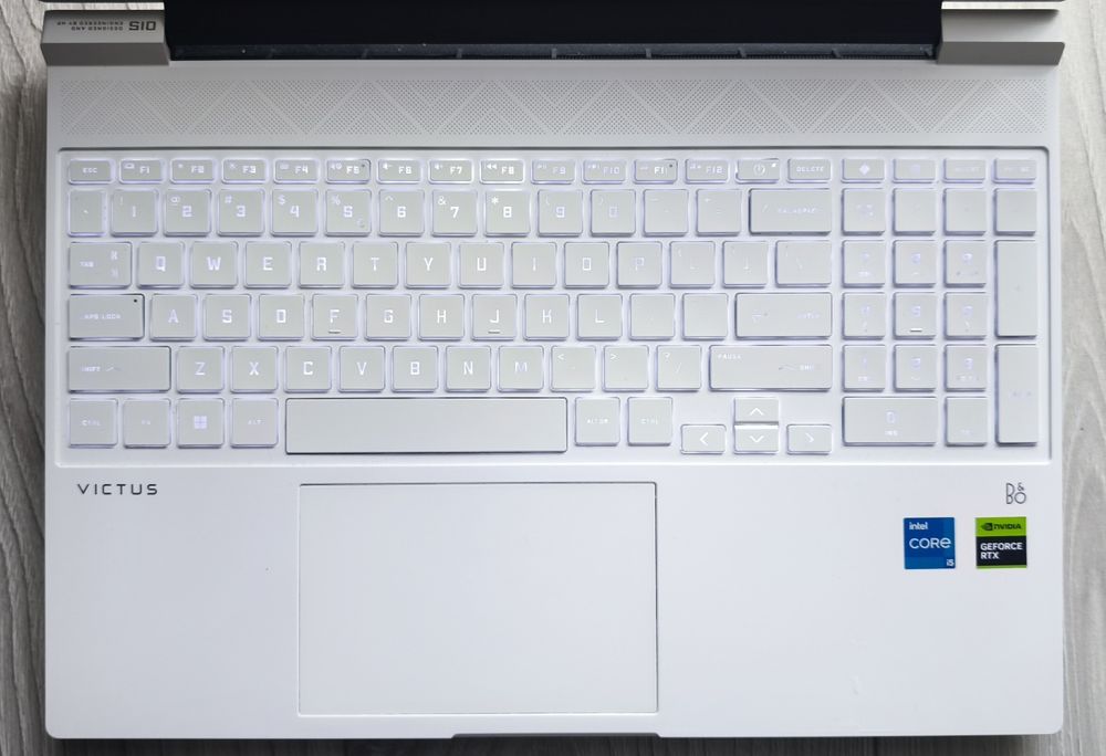 Laptop HP Victus 15-fa / i5-12450h/16gb/512Ssd/Rtx 4050 6gb