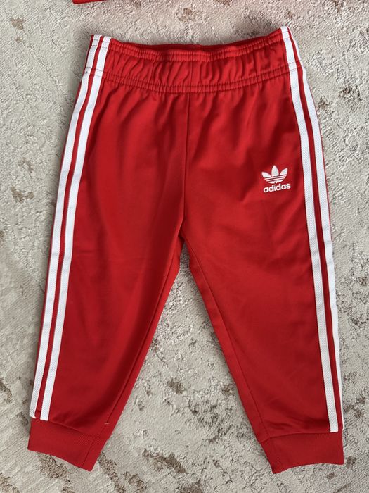 Trening Adidas Originals - copii !  Mărimea 92 : 18 - 24M ! Stare foarte bună !