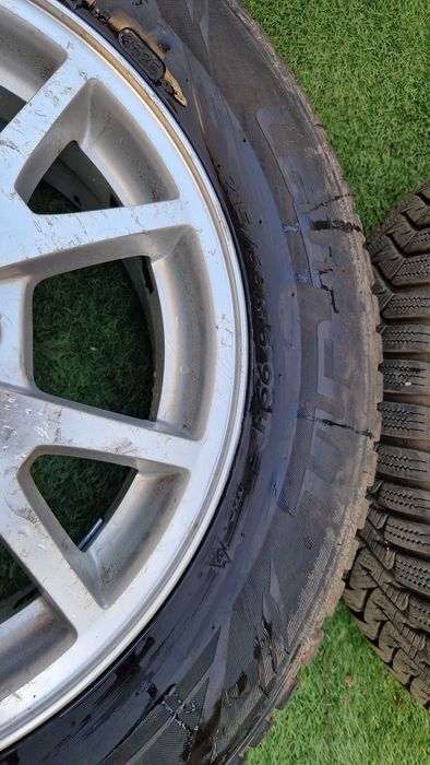 Set 4 jante aliaj+4 anvelope iarna Laufen 215/60/r16 99H