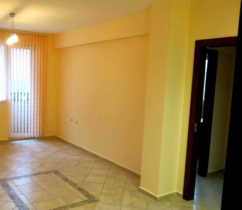 Дава се под наем Офис в Варна, Левски - 70 кв.м за 510 € - Снимка #4